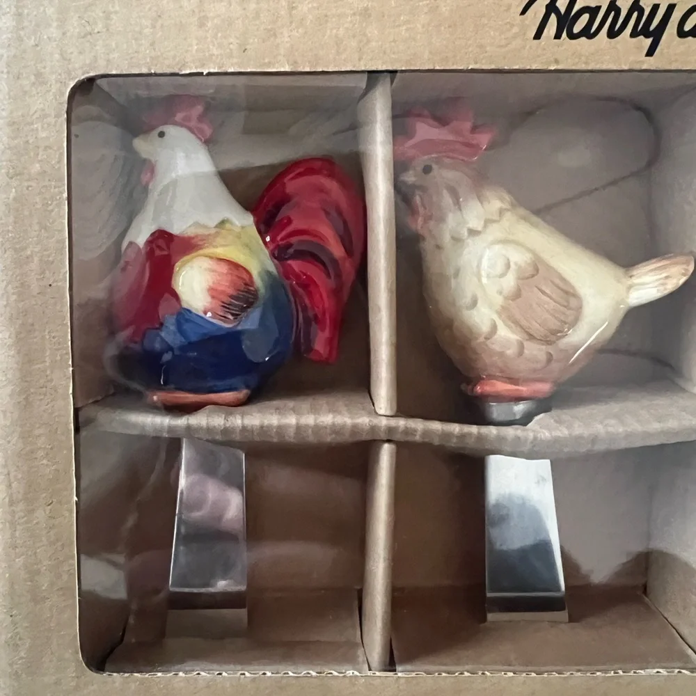 Harry & David Colorful Ceramic Chicken Spreaders, Boxed Set of Four, rare NWT
